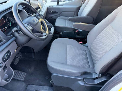 2023 Ford Transit 350 XLT