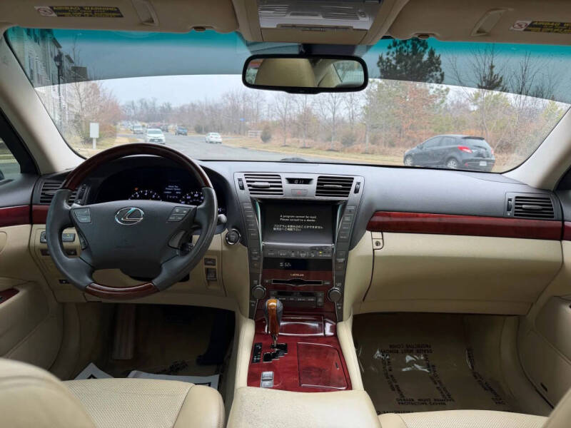2007 Lexus LS 460