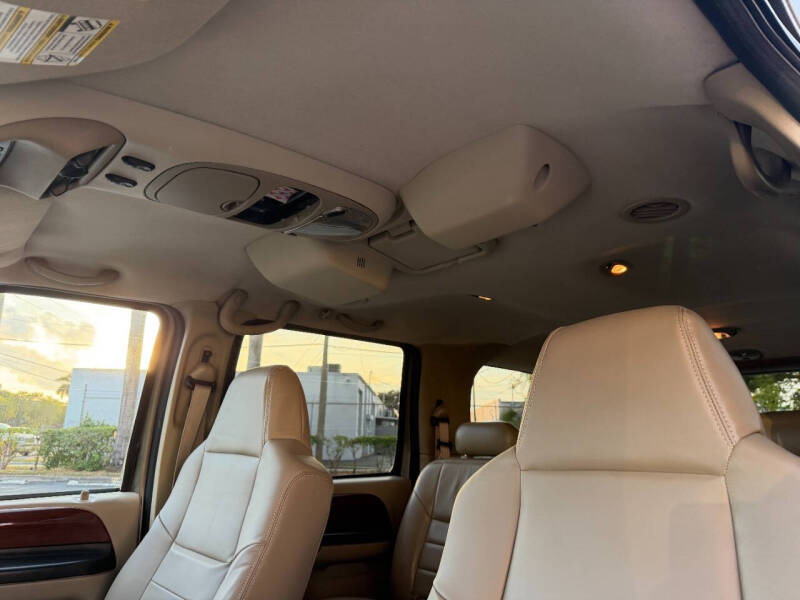 2005 Ford Excursion Limited