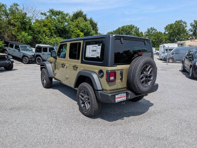 2025 Jeep Wrangler Sport S