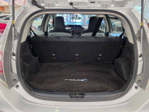 2013 Toyota Prius c One