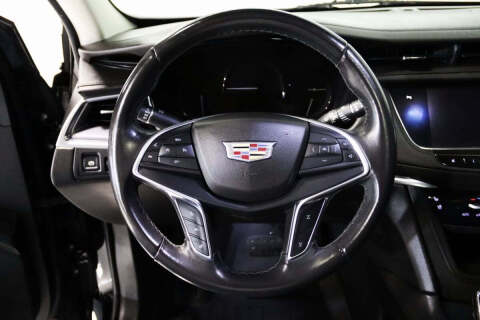 2018 Cadillac XT5 Premium Luxury