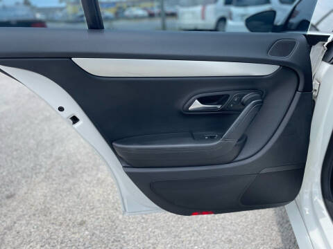 2012 Volkswagen CC R-Line