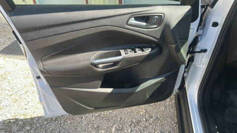 2015 Ford C-MAX Hybrid SE