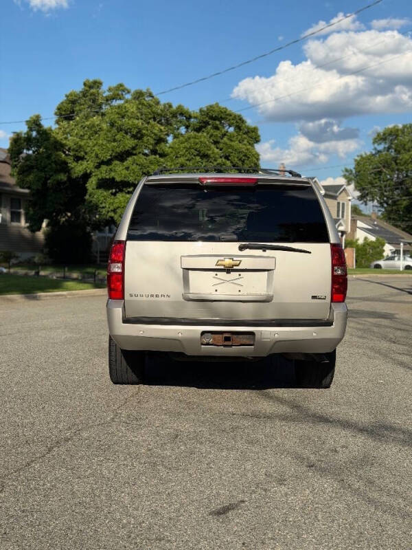 2008 Chevrolet Suburban LT