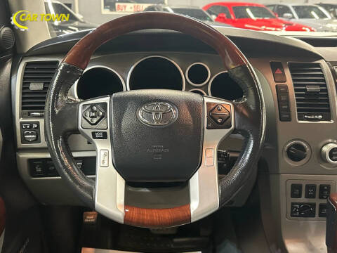 2017 Toyota Sequoia Platinum