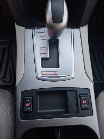 2012 Subaru Outback 2.5i Premium