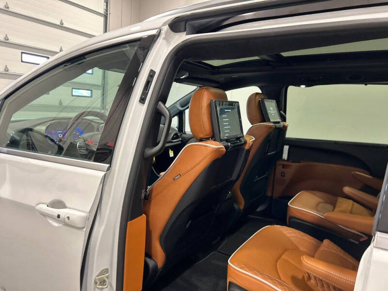 2026 Chrysler Pacifica Pinnacle