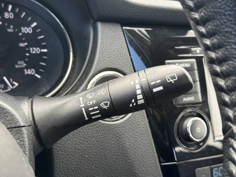 2022 Nissan Rogue Sport SV