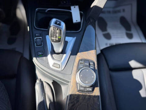 2017 BMW 3 Series 330e iPerformance