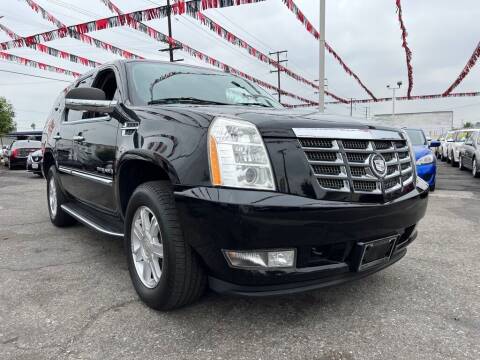 2008 Cadillac Escalade for sale at Tristar Motors in Bell CA