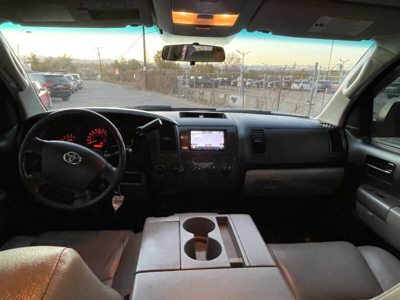 2013 Toyota Tundra Grade