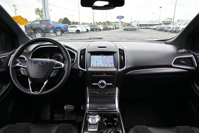 2019 Ford Edge ST