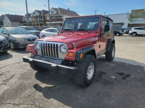 1998 Jeep Wrangler for sale at The Bengal Auto Sales LLC in Hamtramck MI