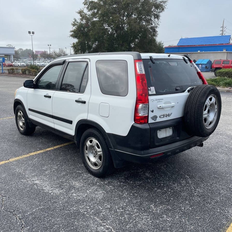 2005 Honda CR-V LX photo 9