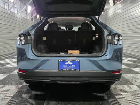 2023 Ford Mustang Mach-E Select