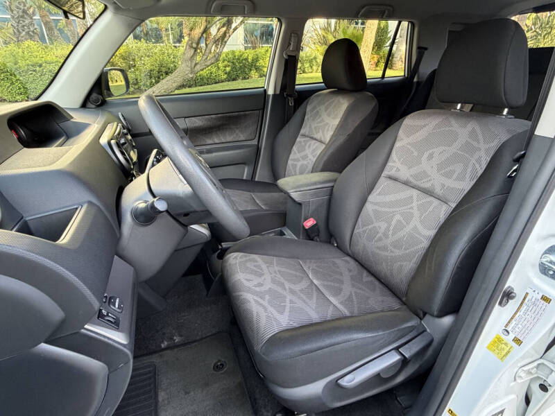 2014 Scion xB