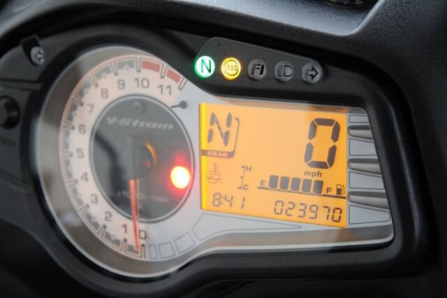 2015 Suzuki V-STROM 65