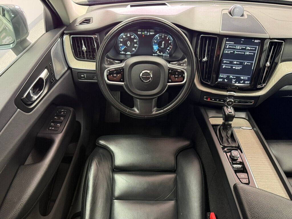 2018 Volvo XC60 for sale at Conway Imports in   Streamwood, IL