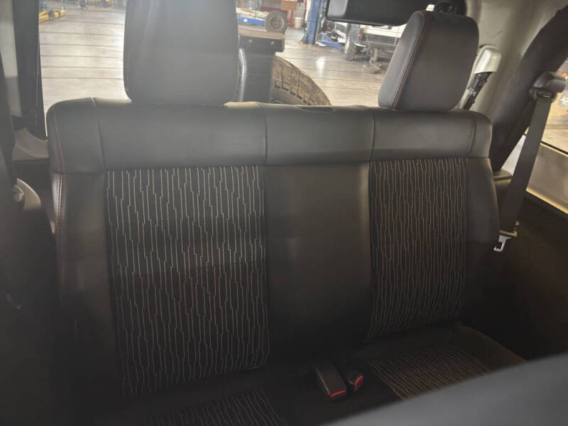 2012 Jeep Wrangler Sahara