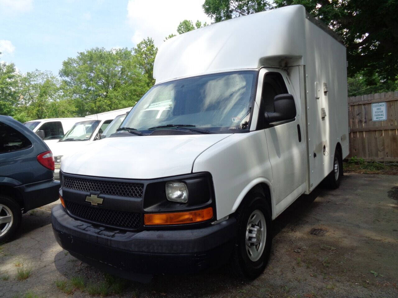 2014 chevy express cutaway