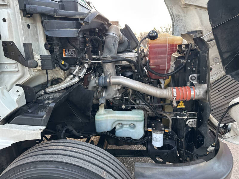 2021 International RH613