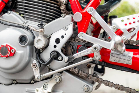 2002 Ducati MH900E