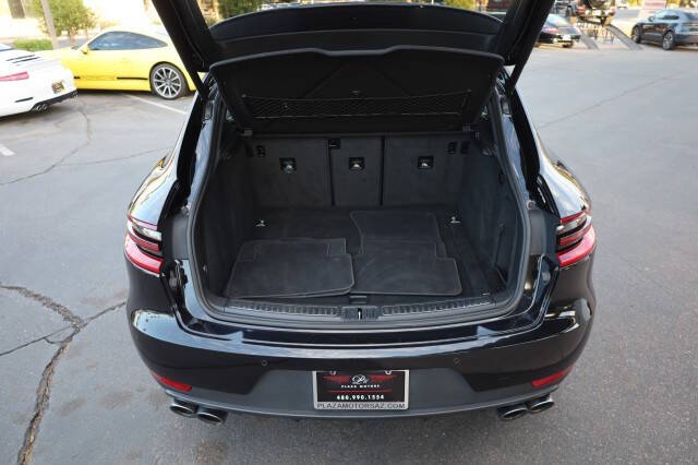 2018 Porsche Macan