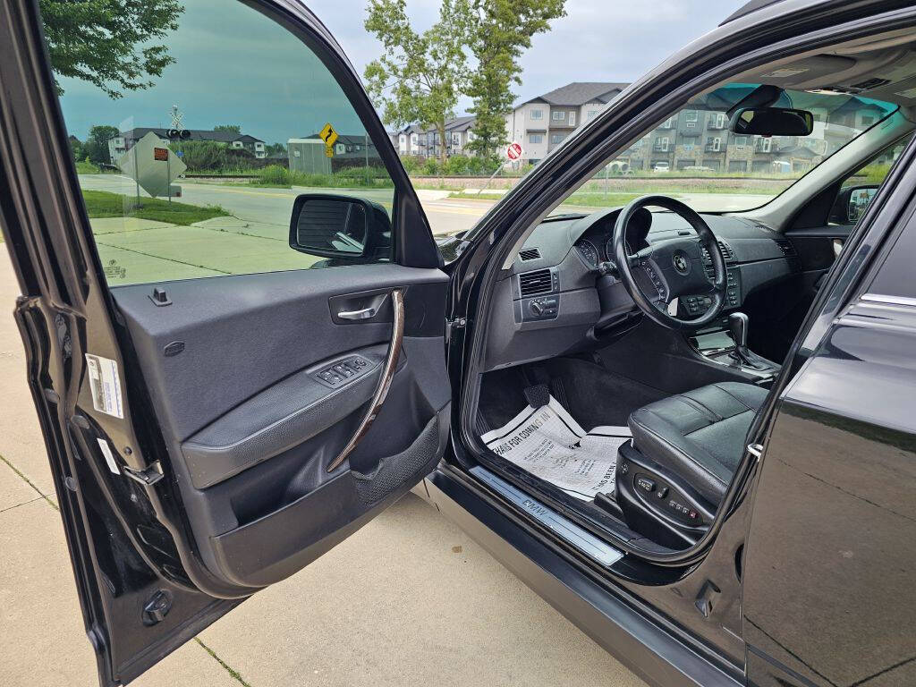 2006 BMW X3 for sale at Bigfoot Auto in Hiawatha, IA