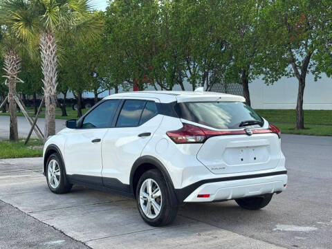 2024 Nissan Kicks S