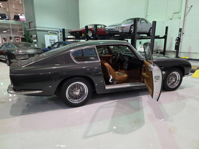 1966 Aston Martin DB6