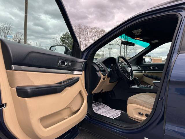 2016 Ford Explorer