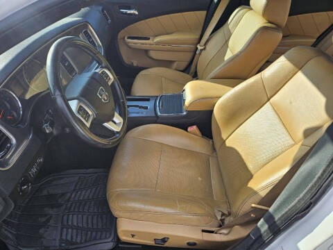 2012 Dodge Charger R/T Plus