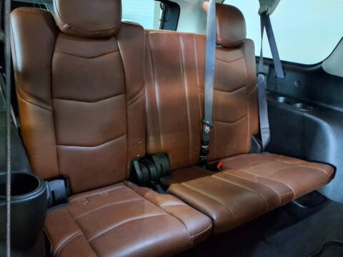 2016 Cadillac Escalade ESV Luxury Collection