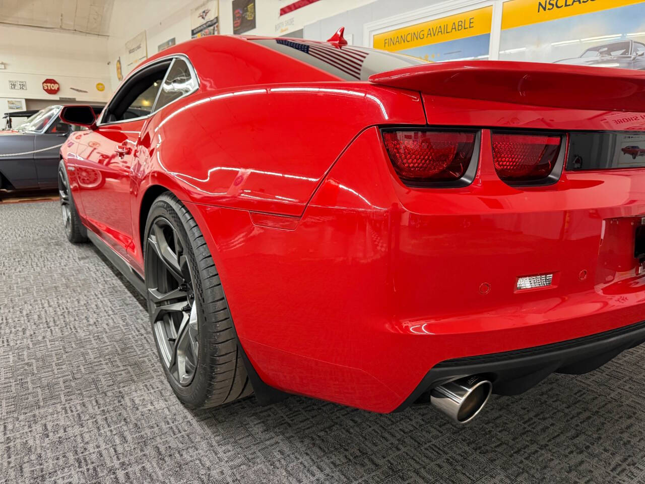 2011 Chevrolet Camaro 38