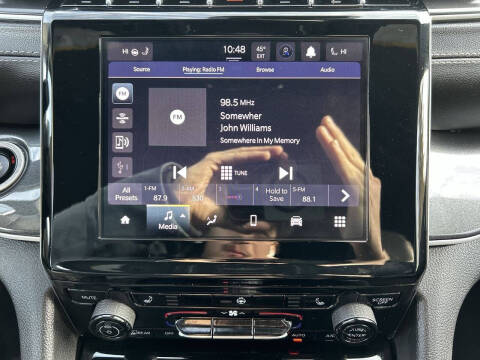 2022 Jeep Grand Cherokee L Altitude