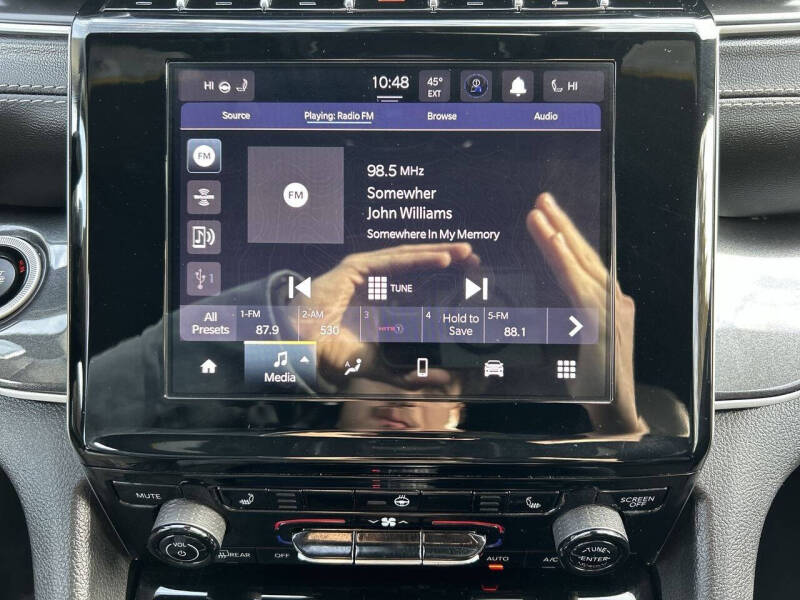 2022 Jeep Grand Cherokee L Altitude