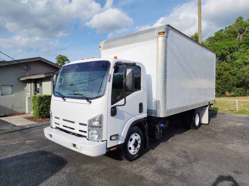 2011 Isuzu NPR-HD