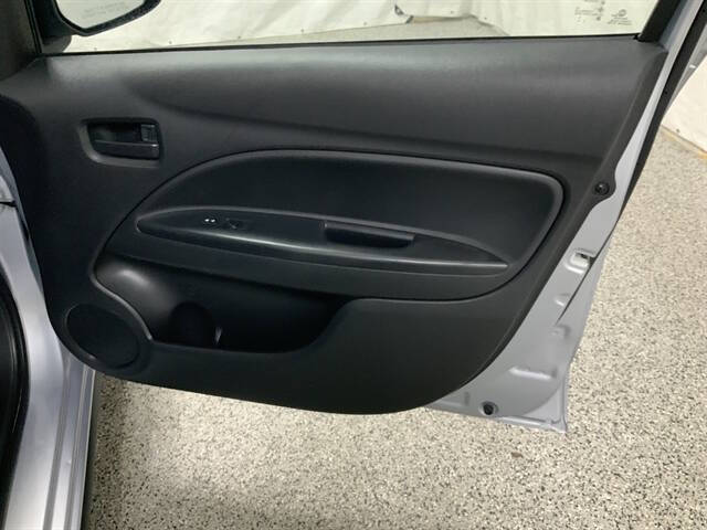 2024 Mitsubishi Mirage LE