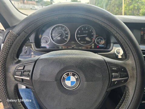 2013 BMW 5 Series 528i