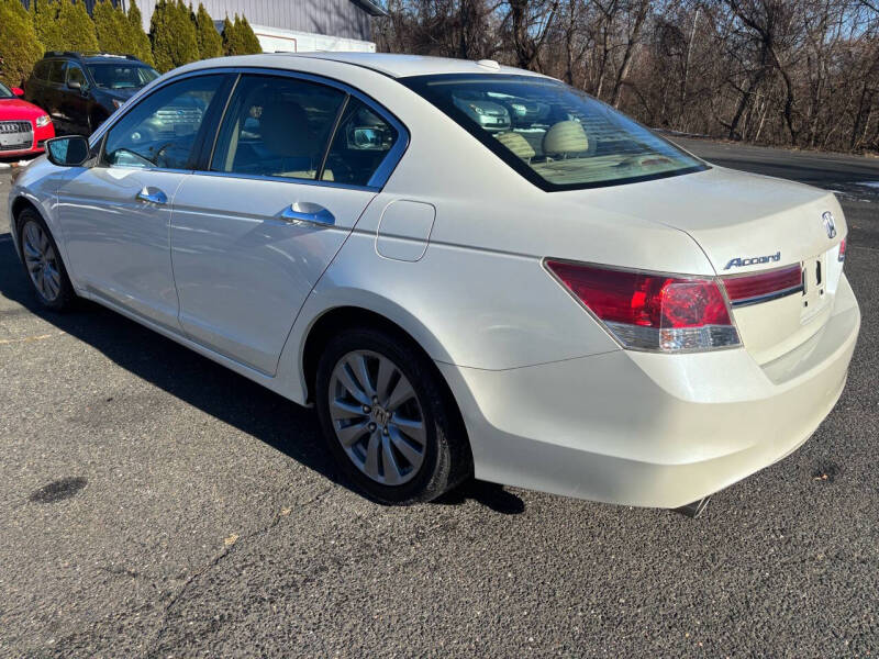 2011 Honda Accord EX-L V6 photo 3