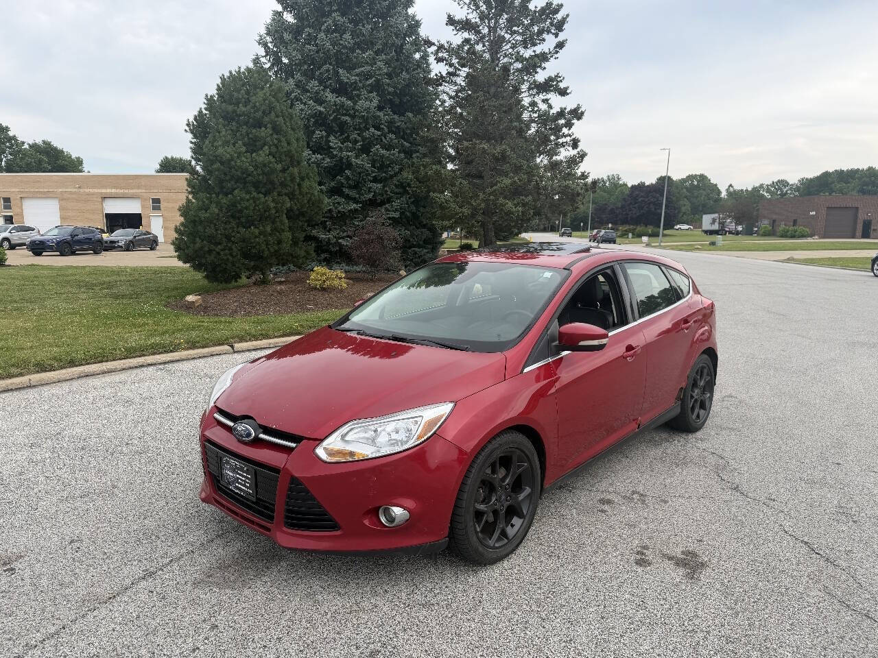 Red Candy Metallic Tinted Clearcoat 2012 Ford Focus SEL SEL 4dr Hatchback 1