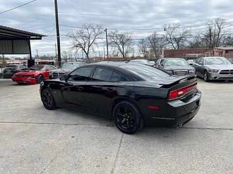 2013 Dodge Charger R/T Plus