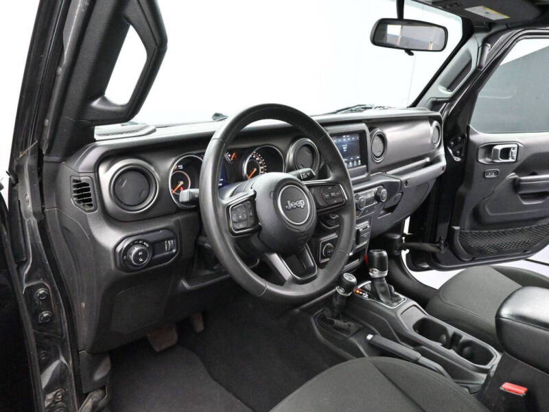 2023 Jeep Gladiator Sport S