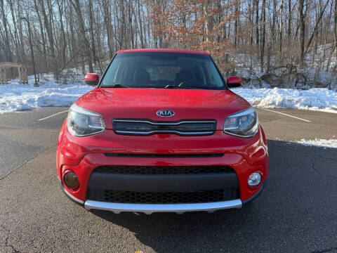2017 Kia Soul +