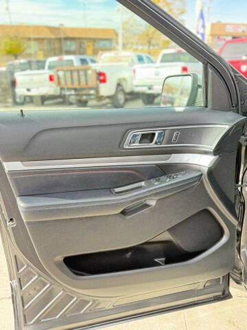 2017 Ford Explorer Sport