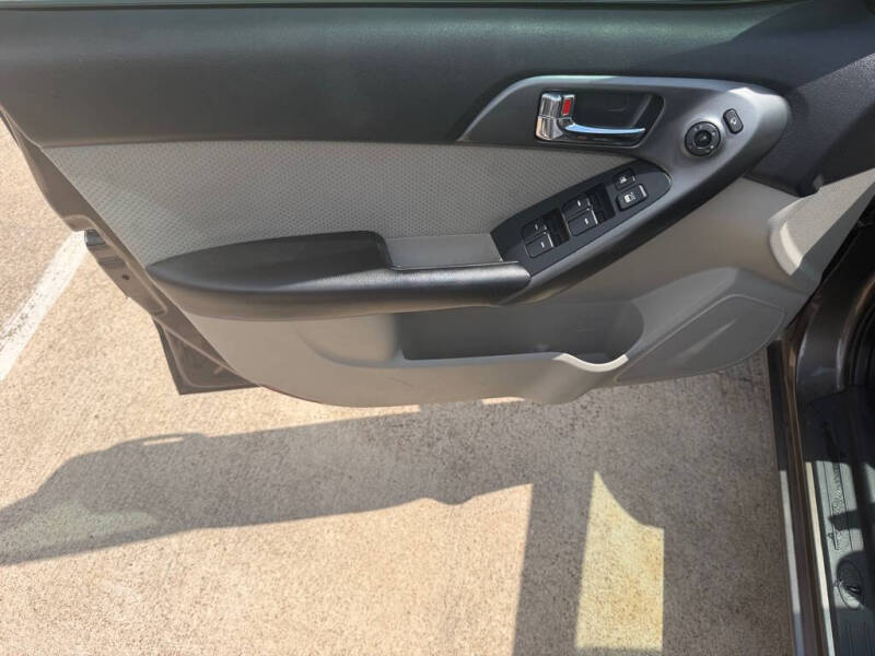 2013 Kia Forte5 EX