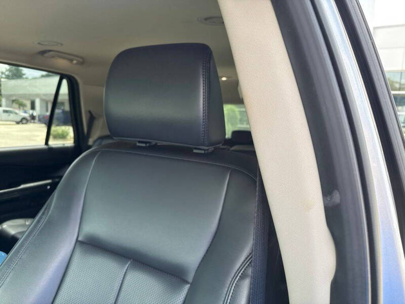 2023 Ford Expedition XLT