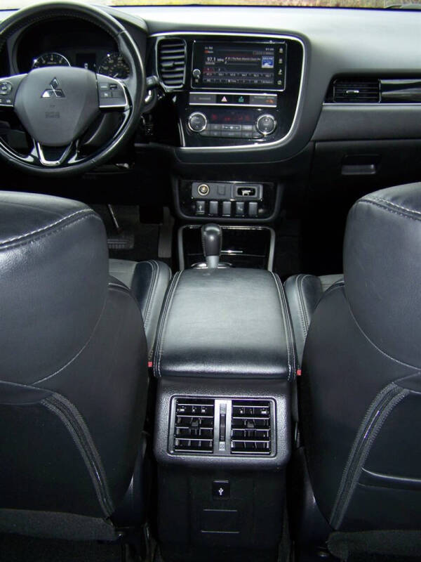 2019 Mitsubishi Outlander