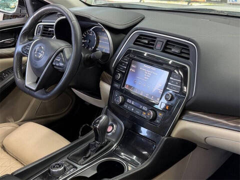 2016 Nissan Maxima Platinum